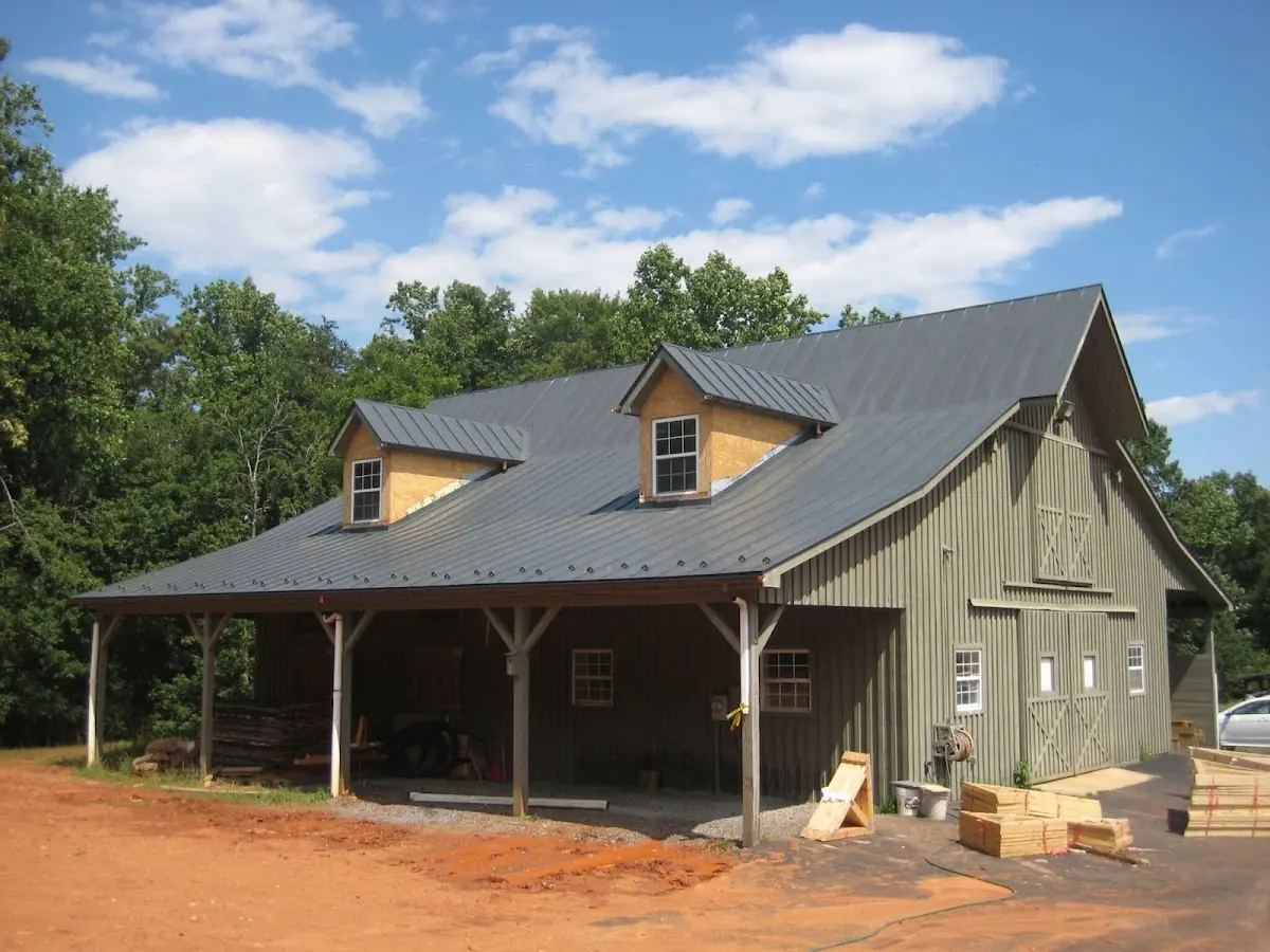 Expert Asphalt Roof Repair workmanship in Magnolia Park